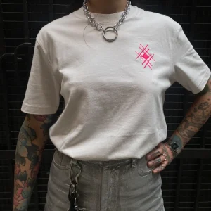 PINK CROWN TEE x Carolina LoveInk